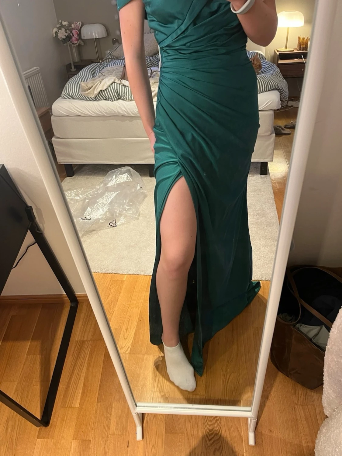 Grön axelbandslös långklänning - 3