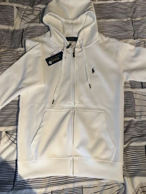 Ralph Lauren Hoodie - Riktig fin Ralph Lauren hoodie. Passar med allt.