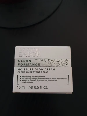 Doctor Babor Moisture Glow Cream 15ml - Fuktgivande ansiktskräm från Doctor Babor Cleanformance, 15 ml.🌸