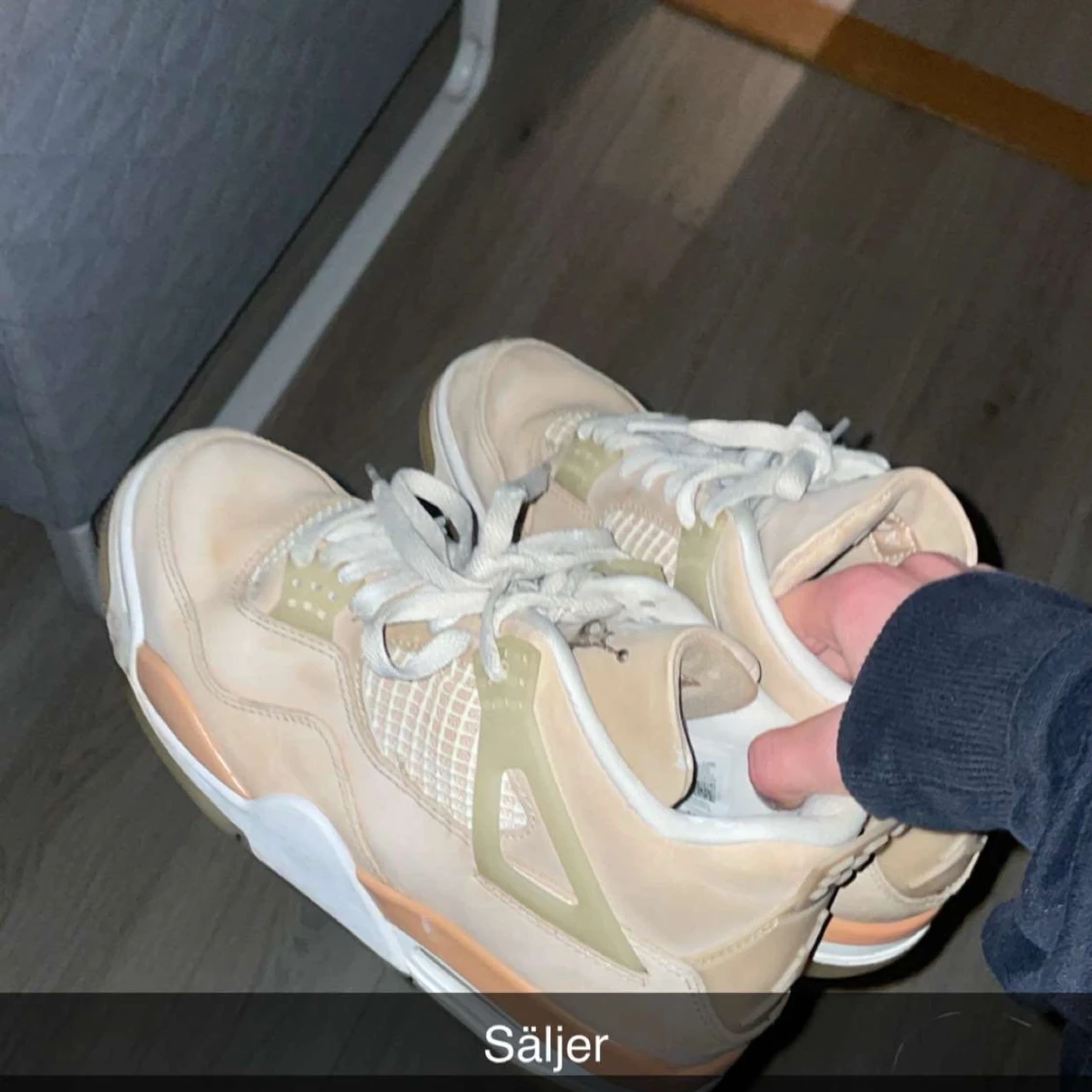 Beige Nike Jordan 4 sneakers