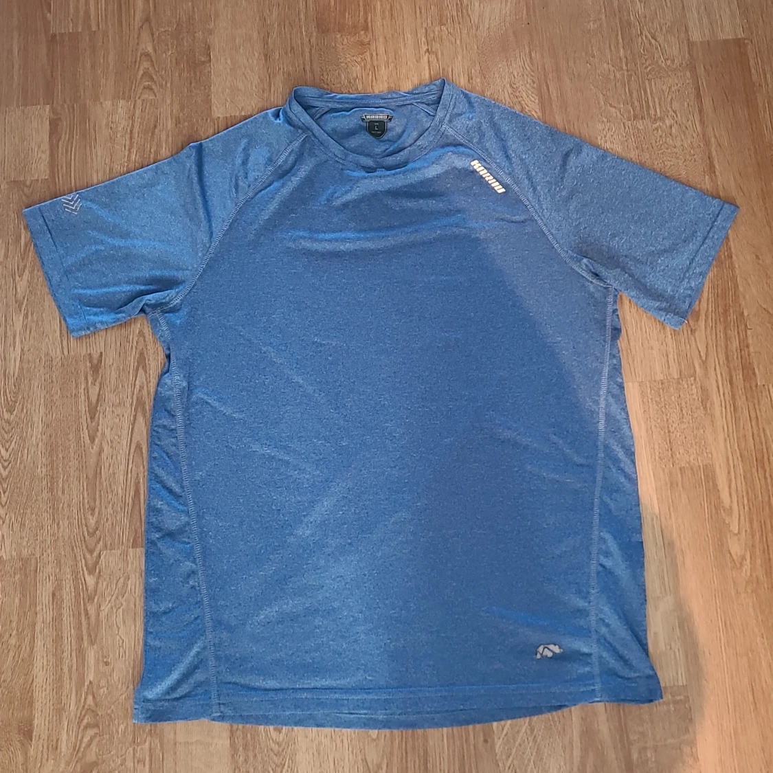 Karhu tshirt