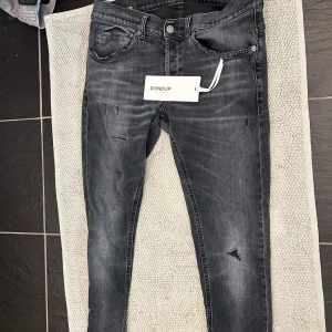 Dondup jeans george  - Dondup jeans george i mycket bra skick, storlek 31 passar 30