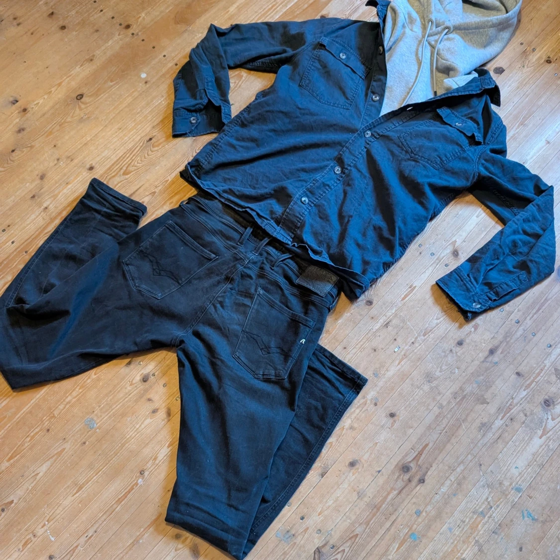 Svarta Replay Anbass jeans - 2