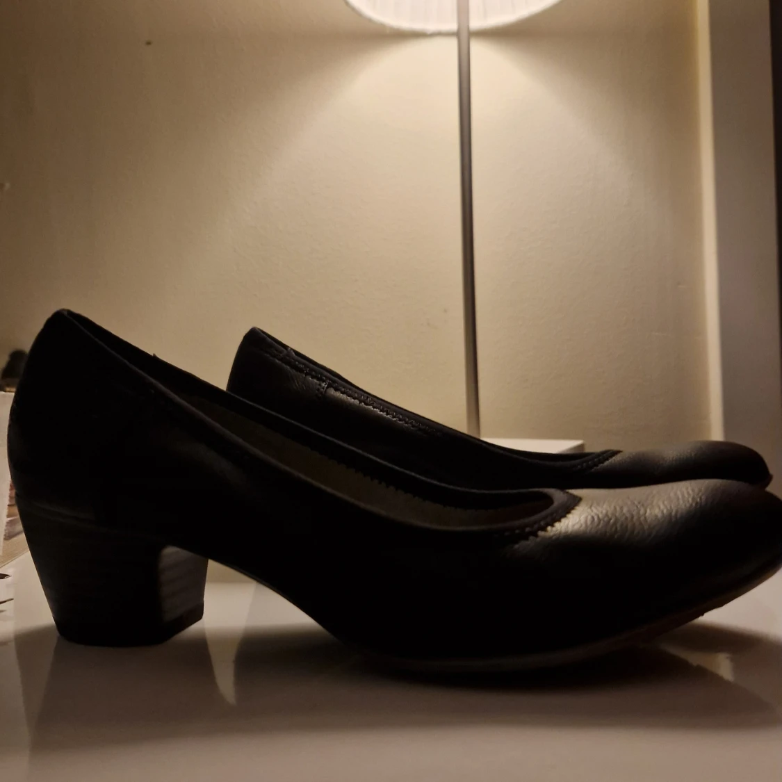 Äkta vintage S. Oliver skinn skor  - 2