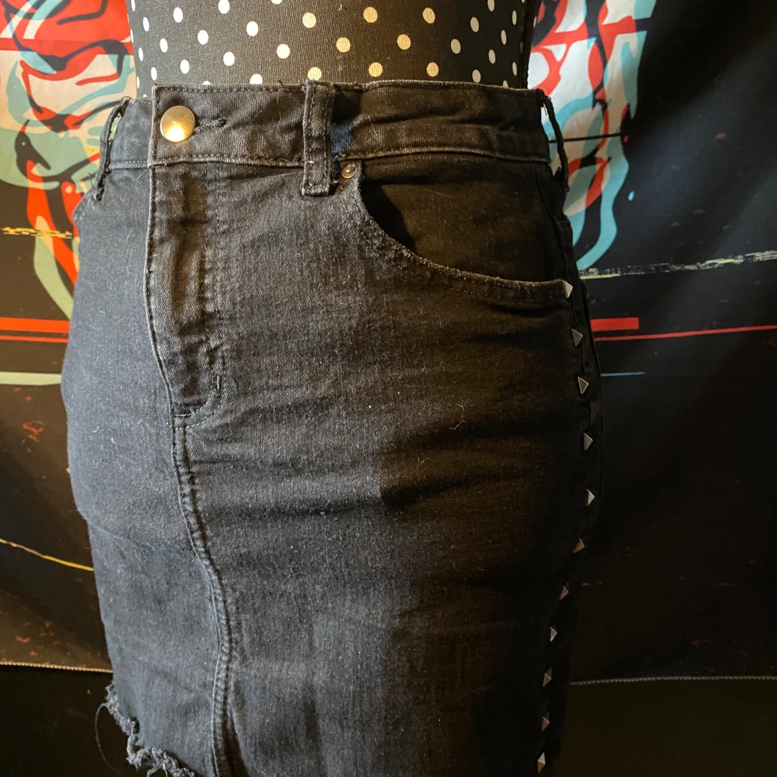 Jeans kjol med nitar  - 2