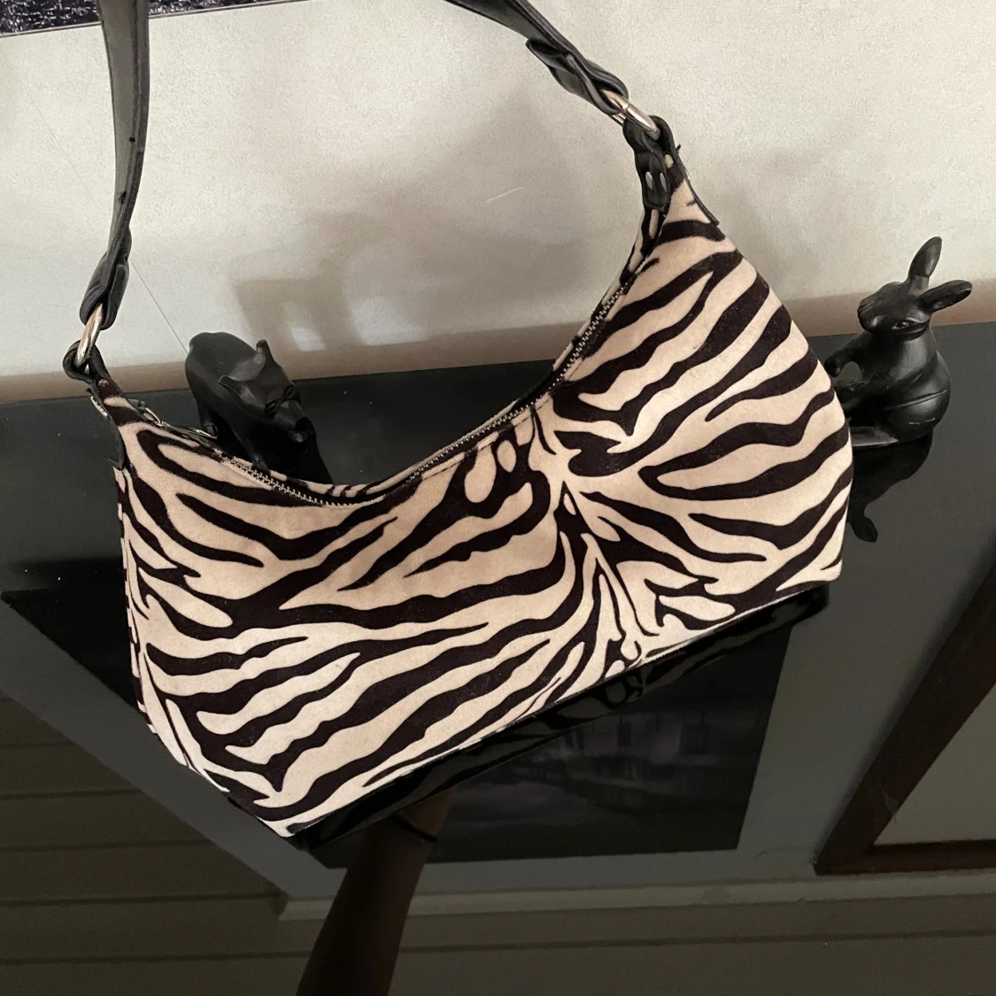 Handväska från Gina tricot