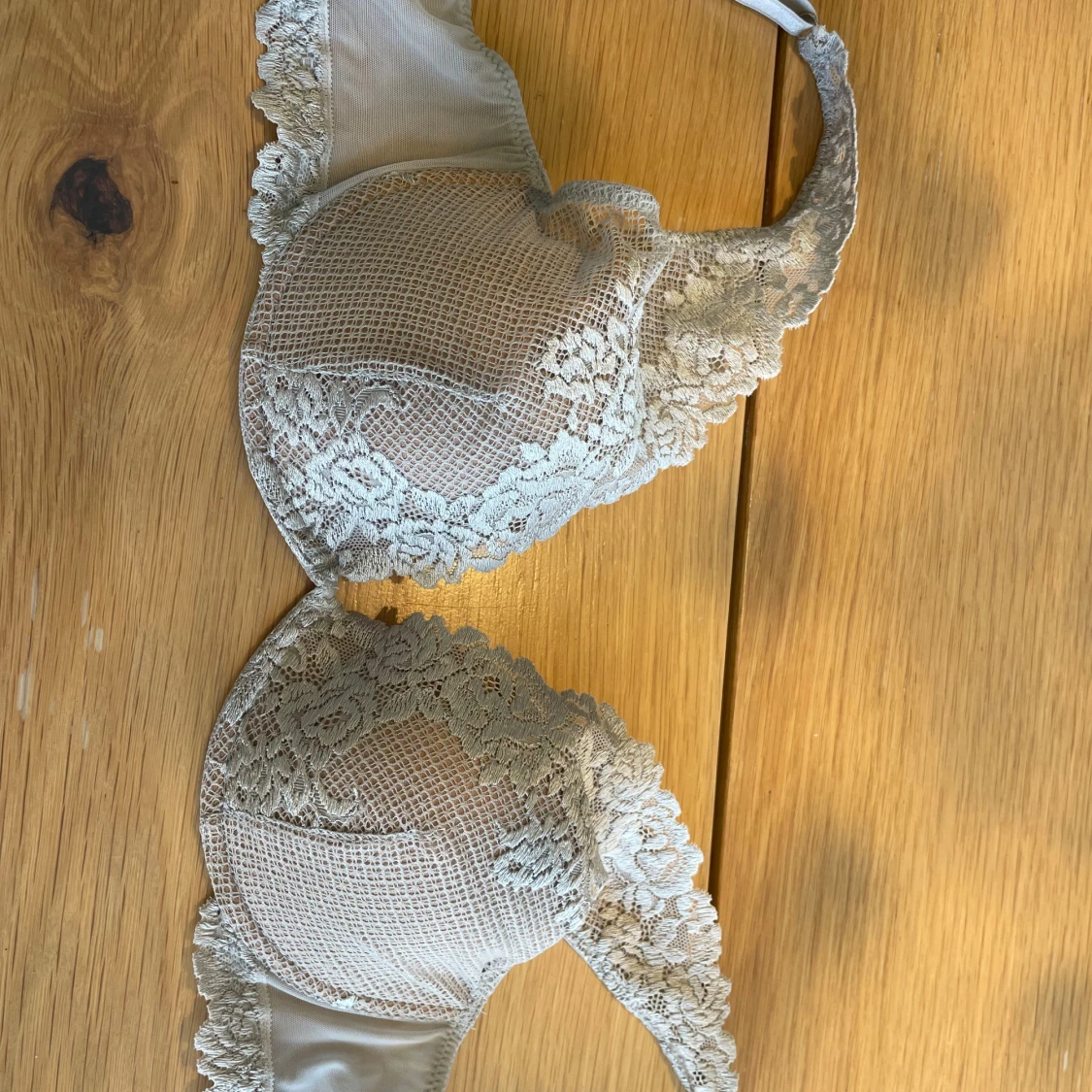 Grå spets-bh Elena 80B Intimissimi - 1