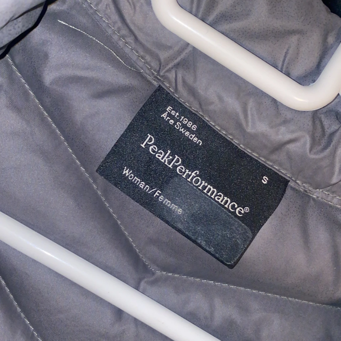 Grå dunjacka Peak Performance S - 1