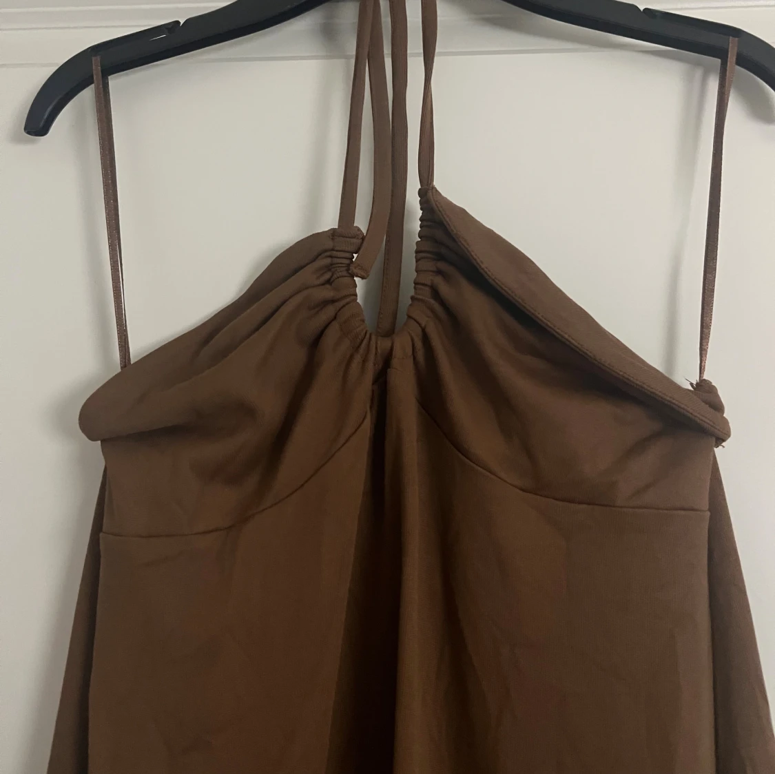 Brun långklänning från Gina Tricot - 3