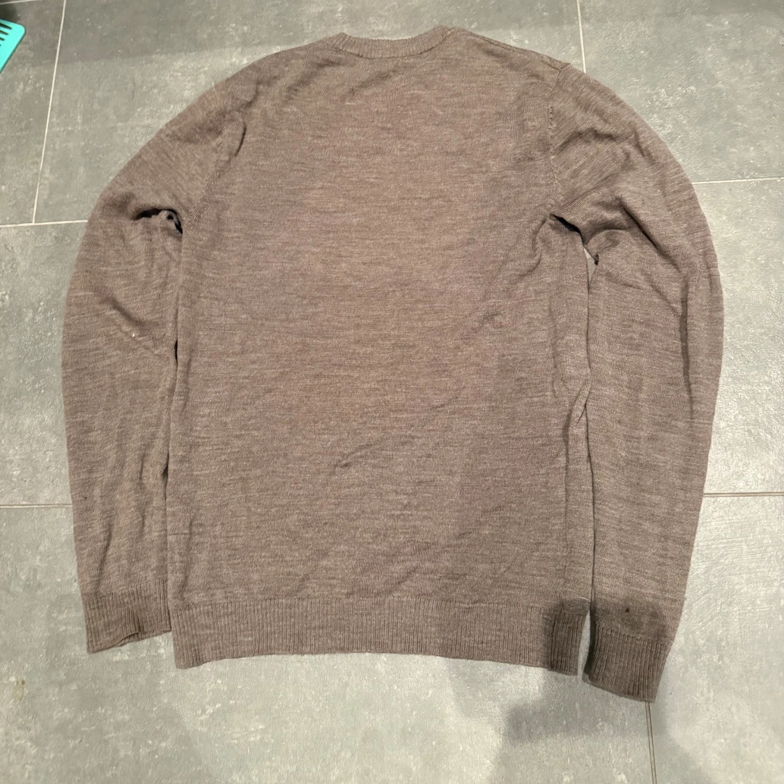 Brun stickad tröja från A Day's March - 2