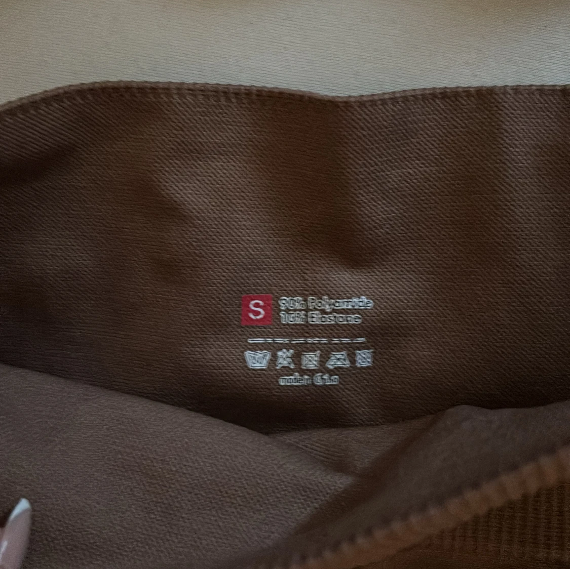 Brunt tränings set i S - 3