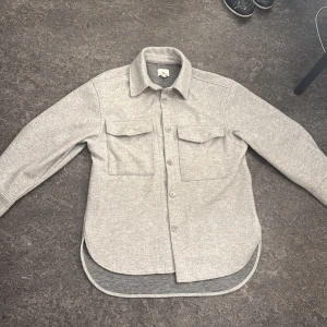 Grå tunnare kappa - Grå kappa