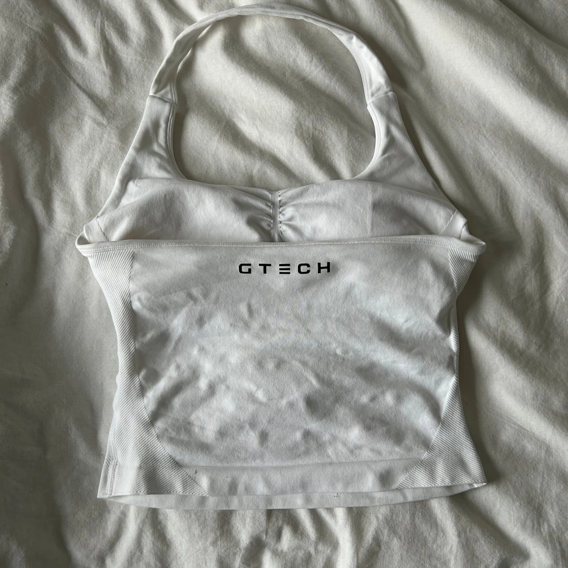 GTECH - Performance Sculpting Halter Top Vit (XS) - 2