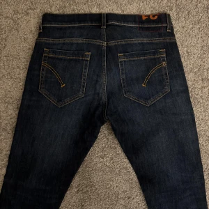 Dondup Jeans George - - Condition: 9/10 - Color: Blue  - Size:  31