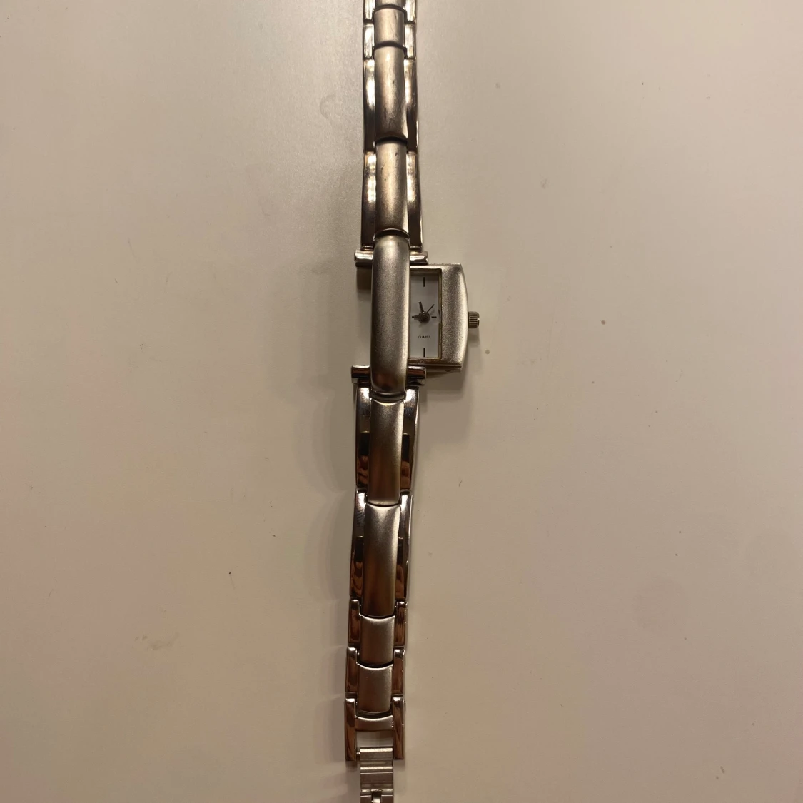 Silver armbandsklocka QUARTZ