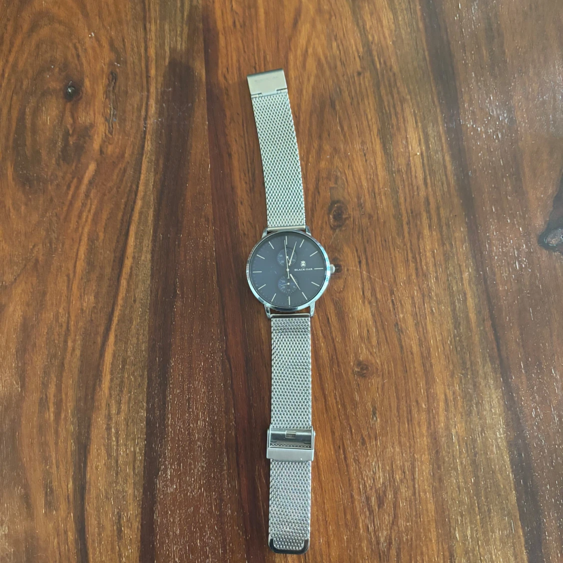 Silverfärgad klocka från Black Oak - 2