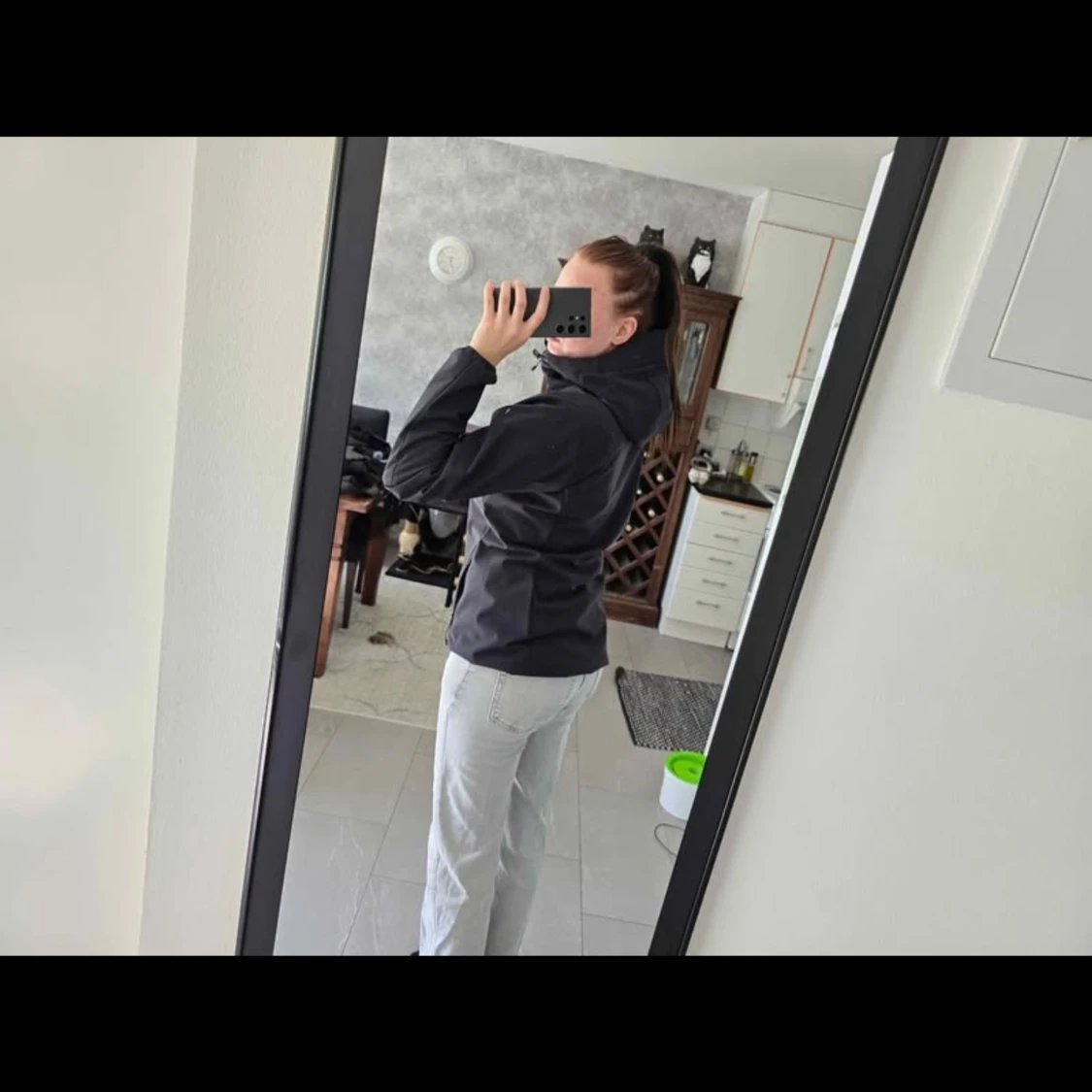 Svart vindjacka Peak Performance - 1