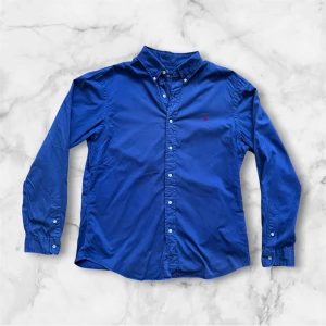 Ralph Lauren skjorta  - Riktgt schysst ralle skjorta i ny skick//Skriv vid funderingar 🤩