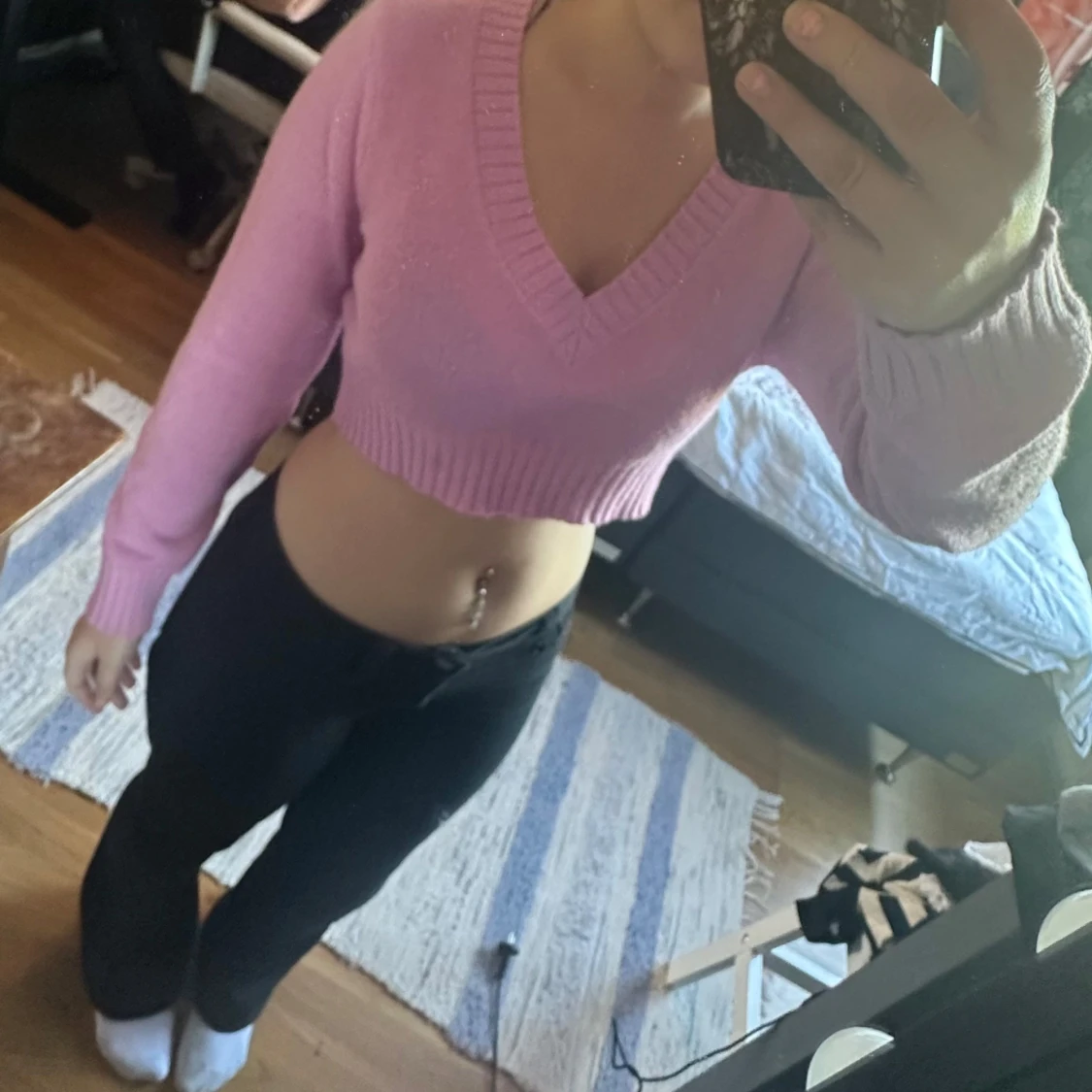 Croppad rosa stickad tröja - 1