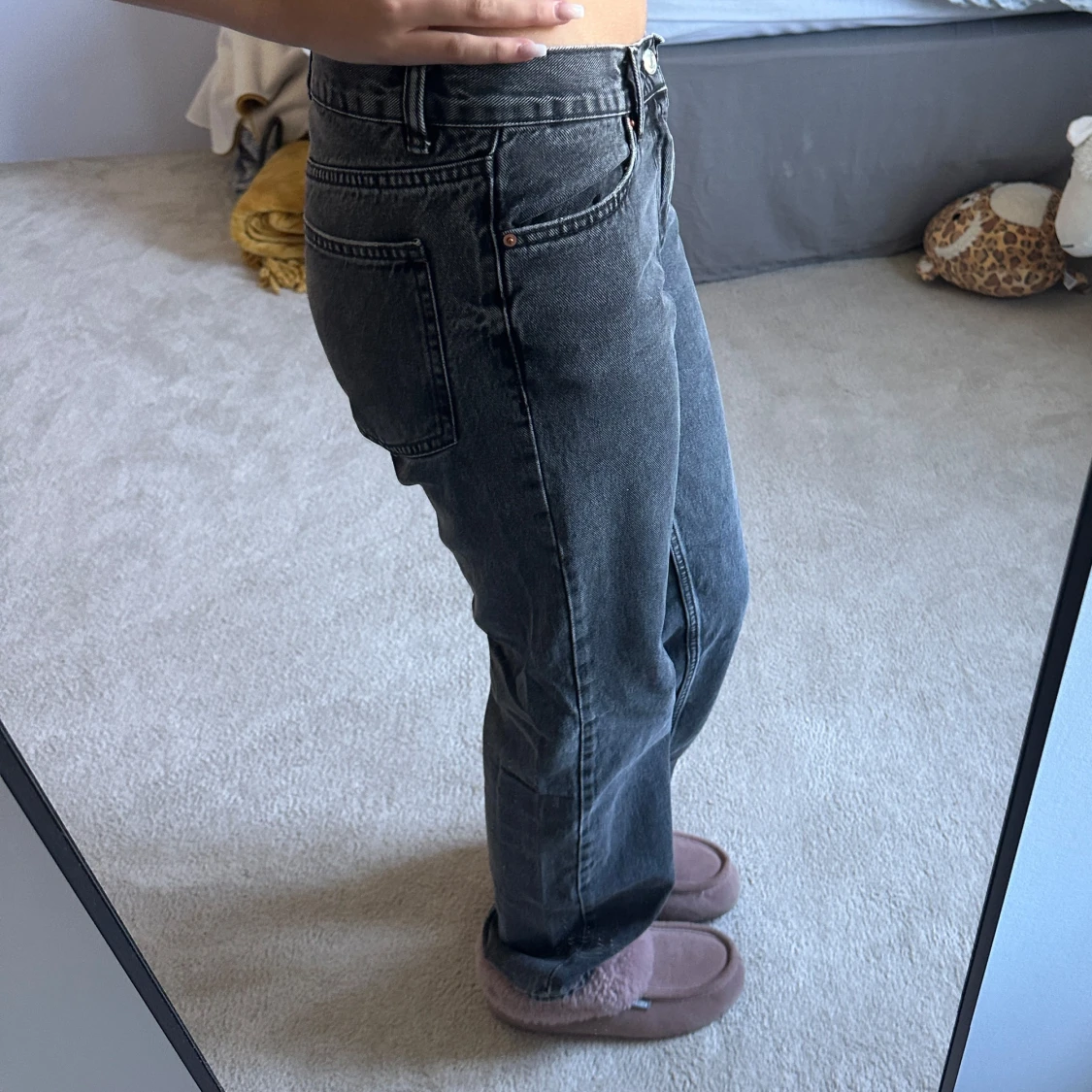 Mörkgråa raka jeans - 1