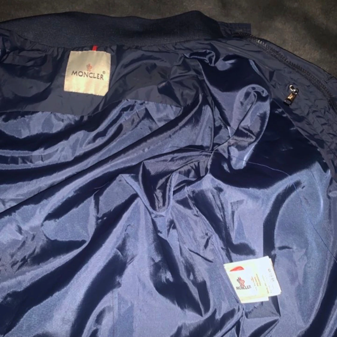 Mörkblå vindjacka från Moncler - 2