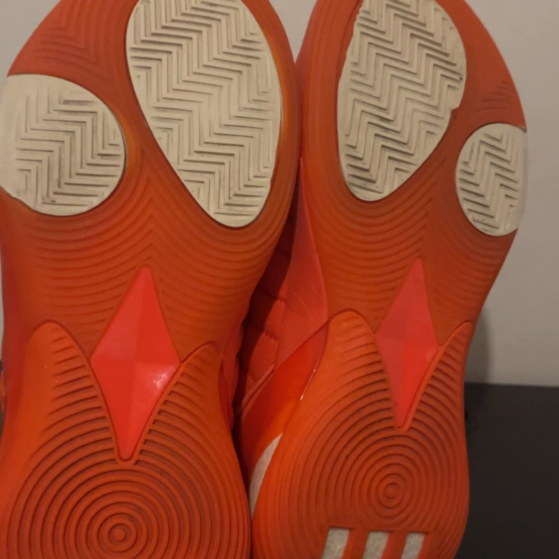 Adidas Harden Volume 7 orange sneakers - 2
