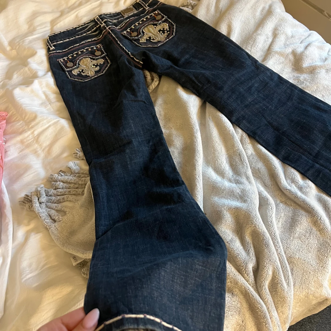  jeans med vita sömmar från caco jeans - 2