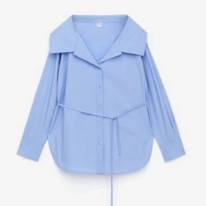 skjorta med knyte  - Aldrig använd 🩵 