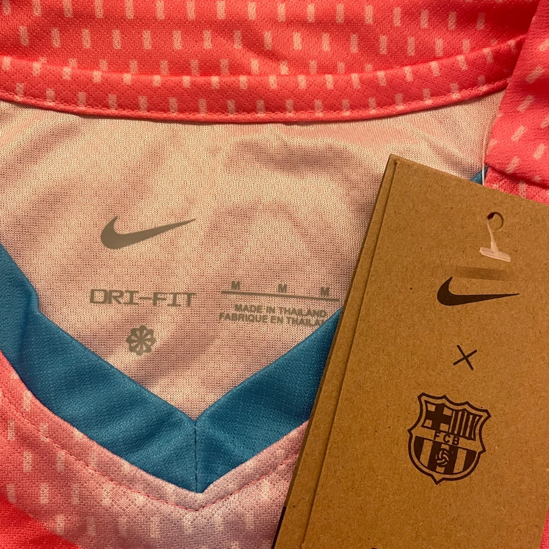 Barcelona Lamine Yamal 10 rosa matchtröja - 4