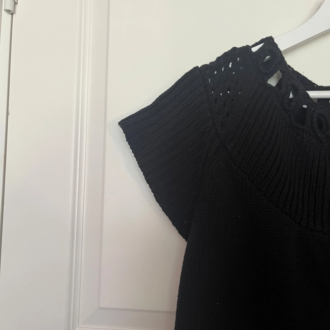 Svart stickad kofta från BySia - 3