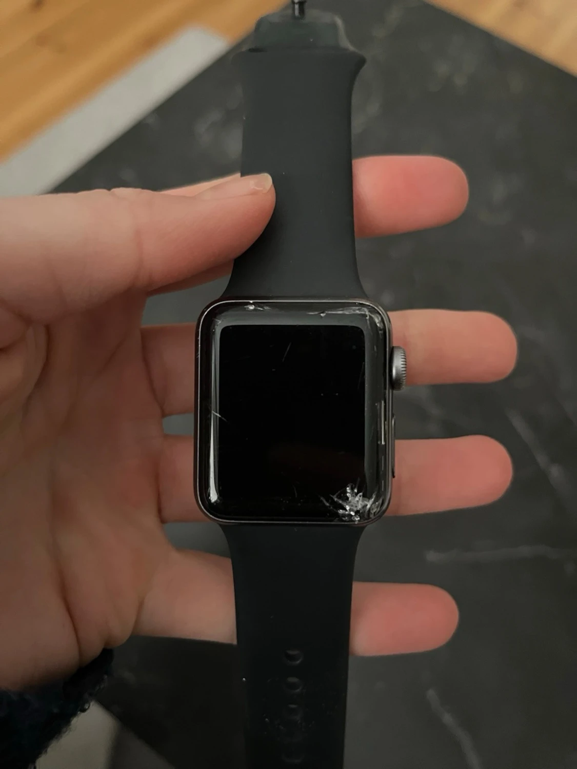 Apple Watch Series 3 svart smartklocka - 1