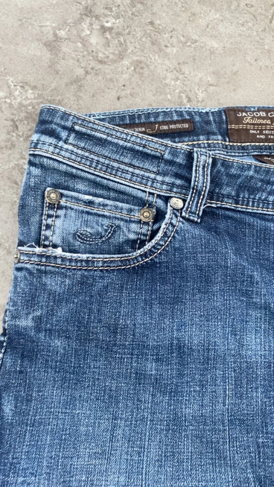 Sjukt snygga jacob cohen jeans - 2