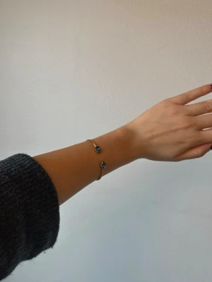 Carolina Svedbom armband - Knappt använd. 