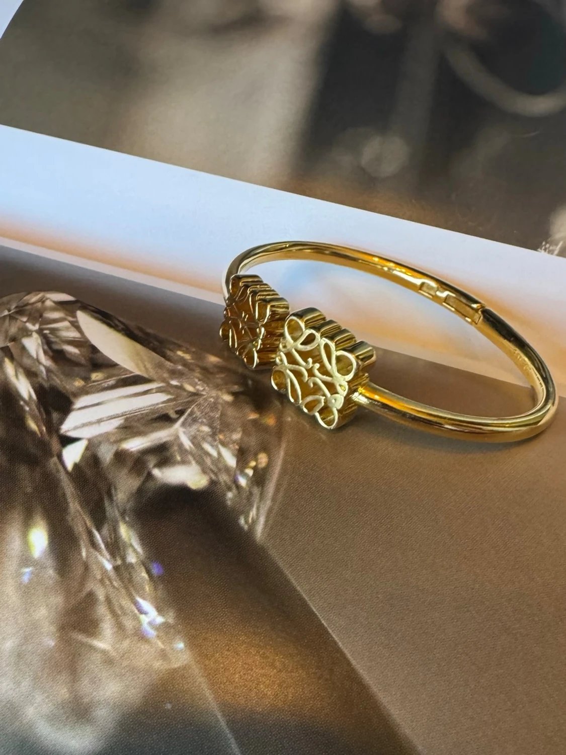 Loewe inspirerade guld armband  - 1