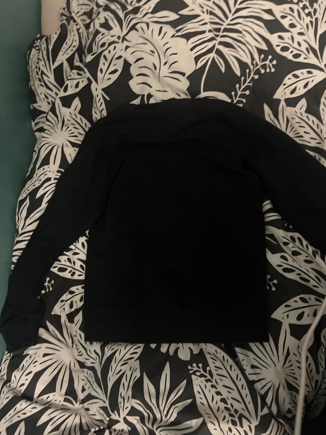 Svart tröja Moose Knuckles med rött tryck - 1