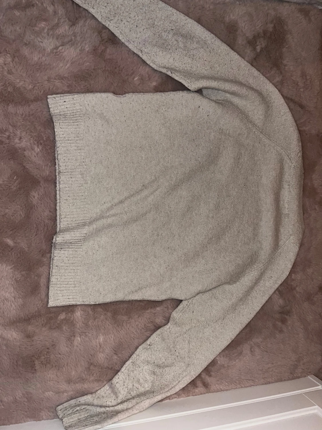 Ljusgrå stickad tröja från Vero Moda - 1