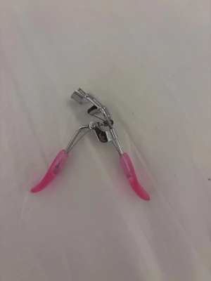 Ögonfransböjare - Ögonfransböjare, vet inte vart ifrån men tror ullared! Inte använd mycket