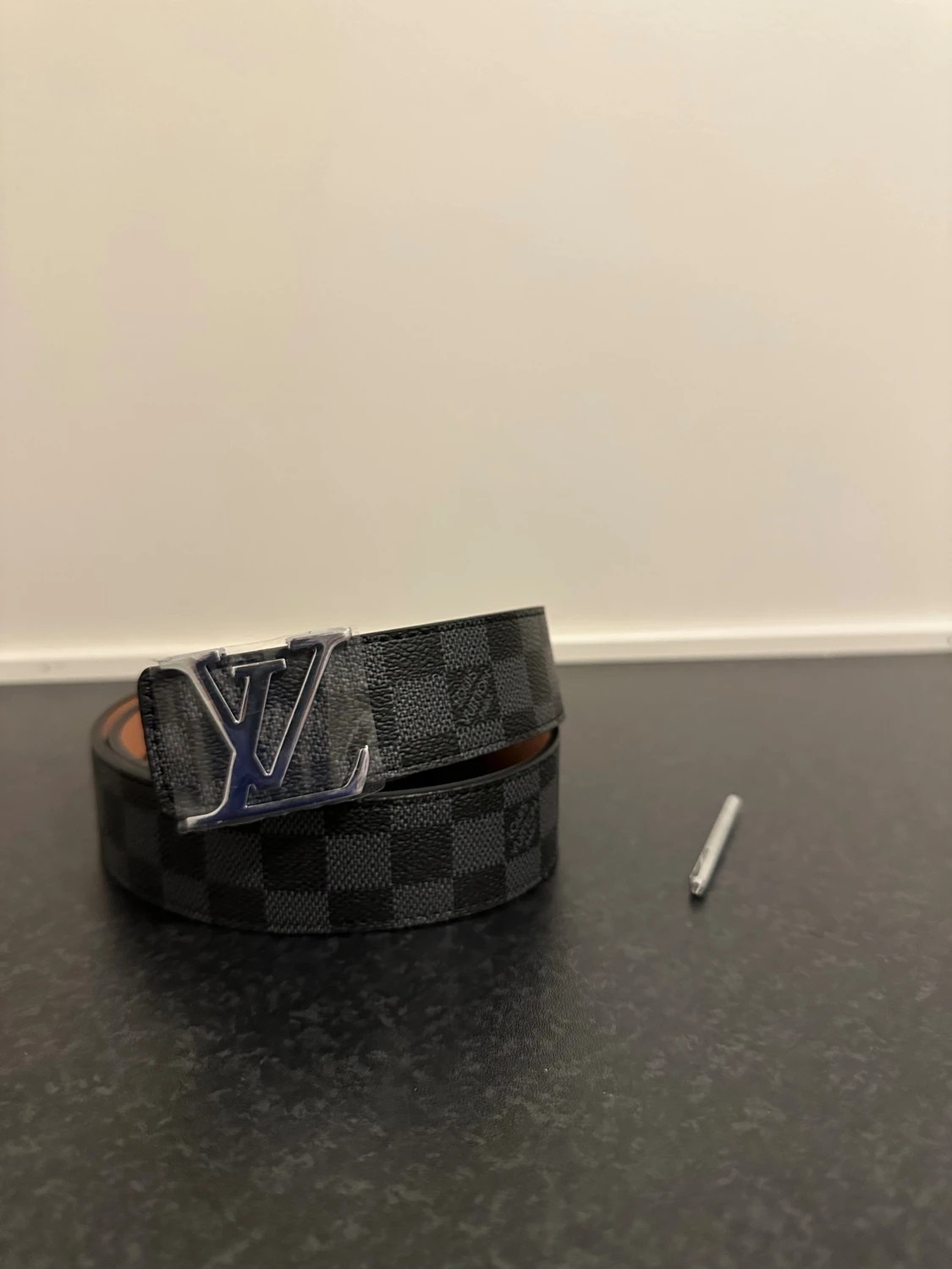 L och V rutig svart bälte - 1