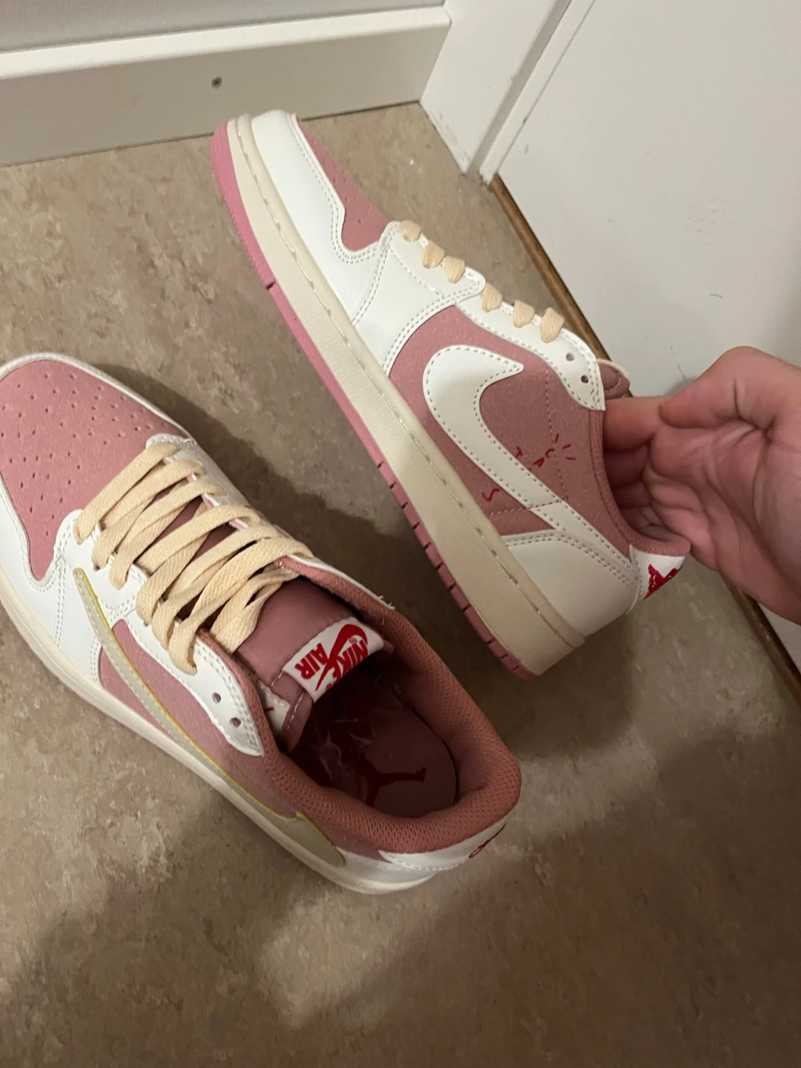 Nike Air Jordan 1 Low rosa/vit - 1