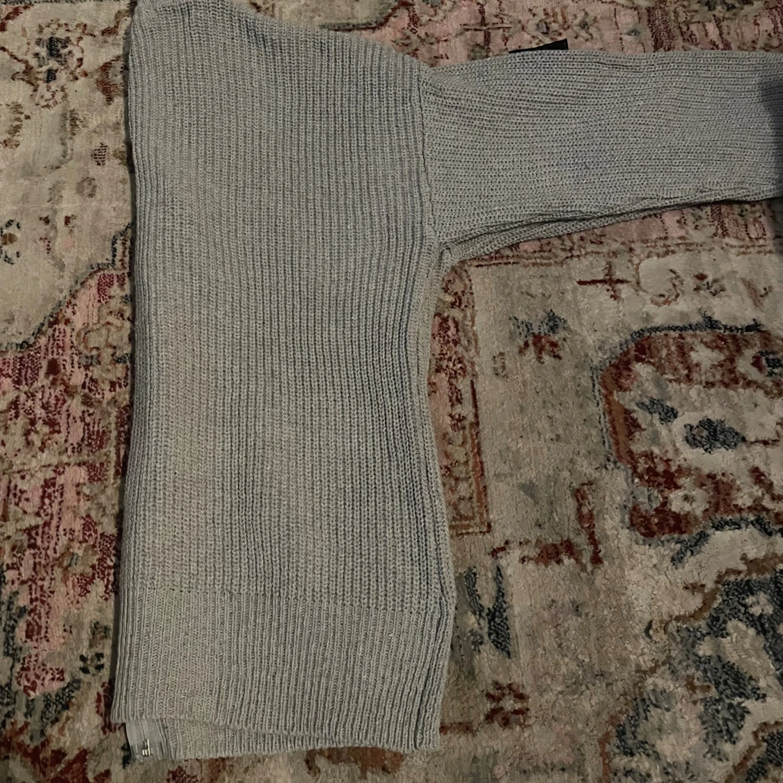 Grå stickad kofta från Stone Island - 2