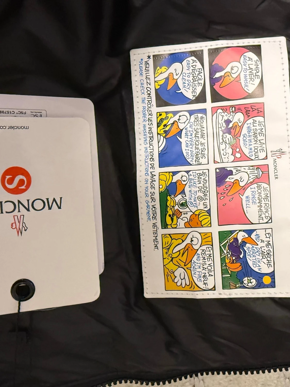 Svart Moncler dunjacka med huva - 4