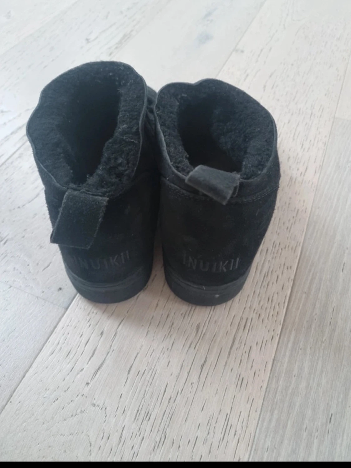 Svarta Inuikii boots i mocka - 2