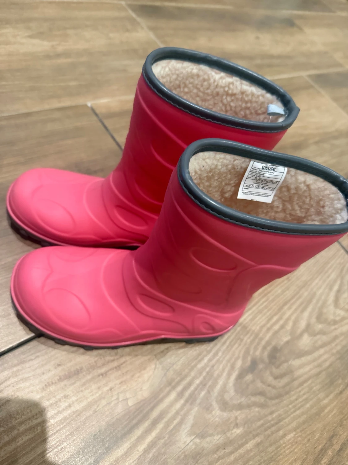 Två par rosa stövlar för barn - 3