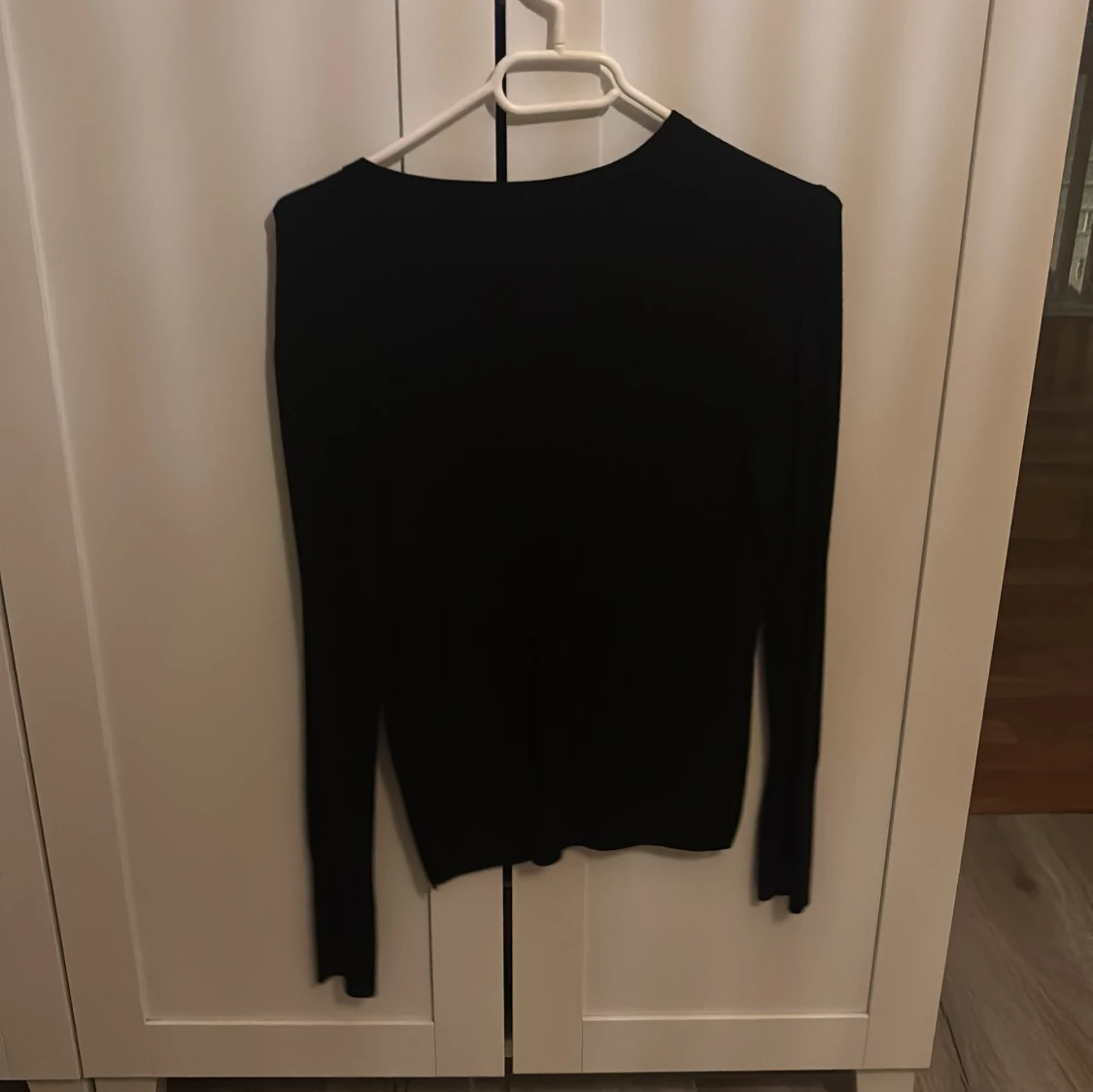 Svart långärmad tröja från ONLY - 1