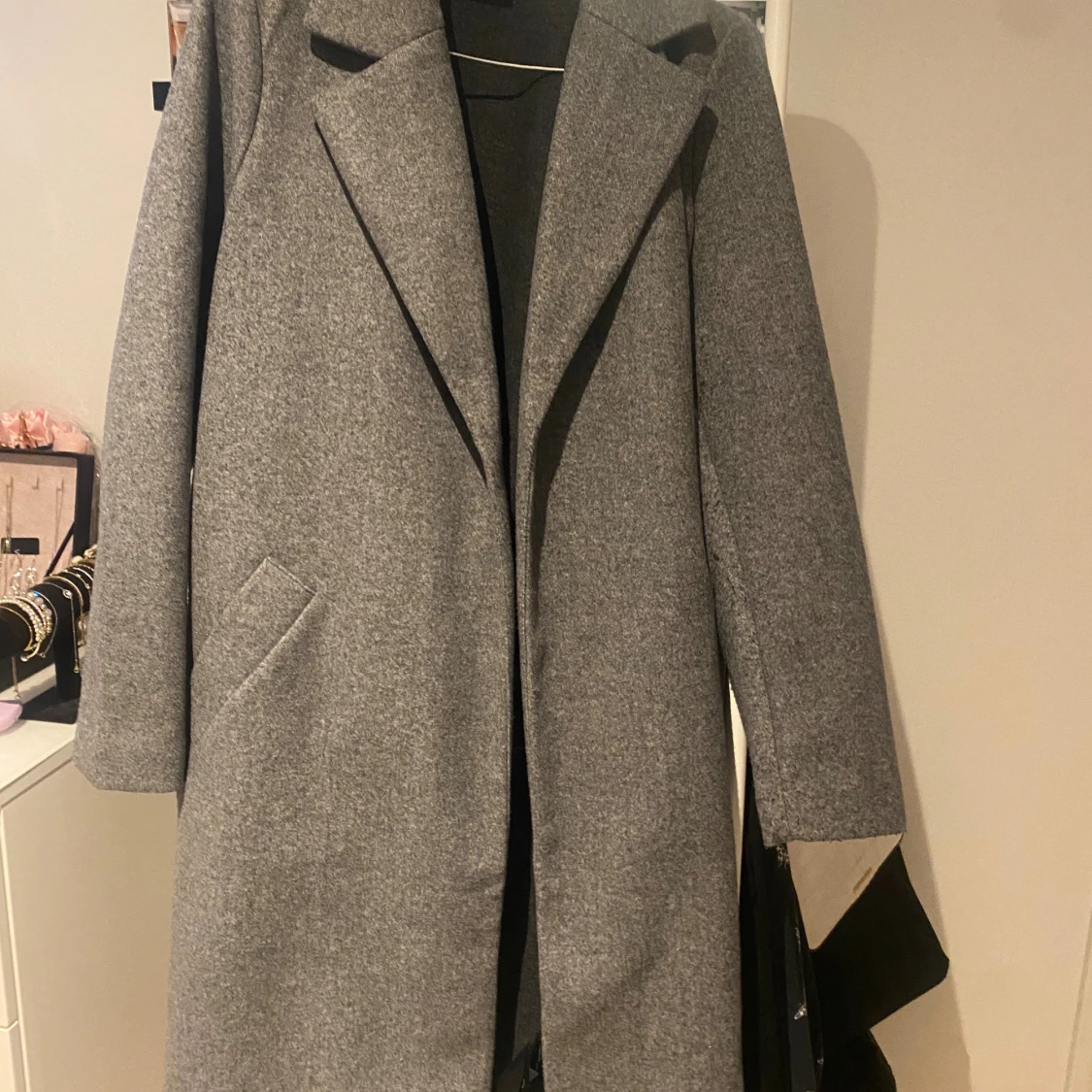 Grå kappa från Vero Moda XS