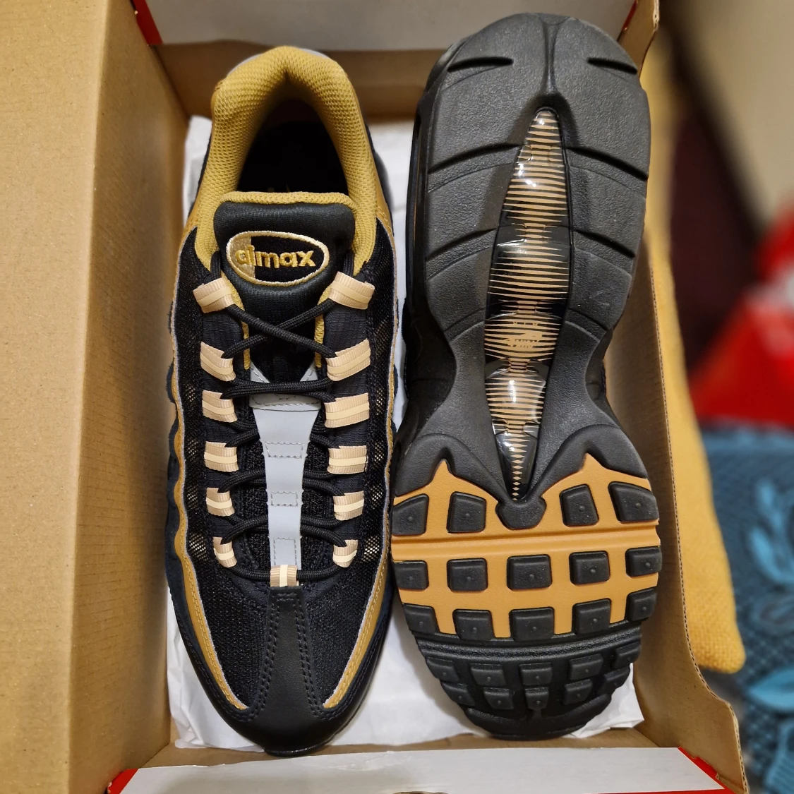 Oanvända Nike Air Max 95 EU45 - 2