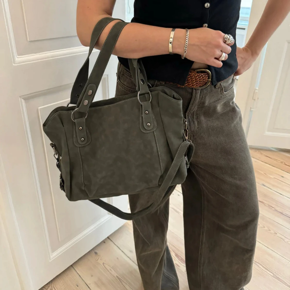 Mörkgrön väska - 1