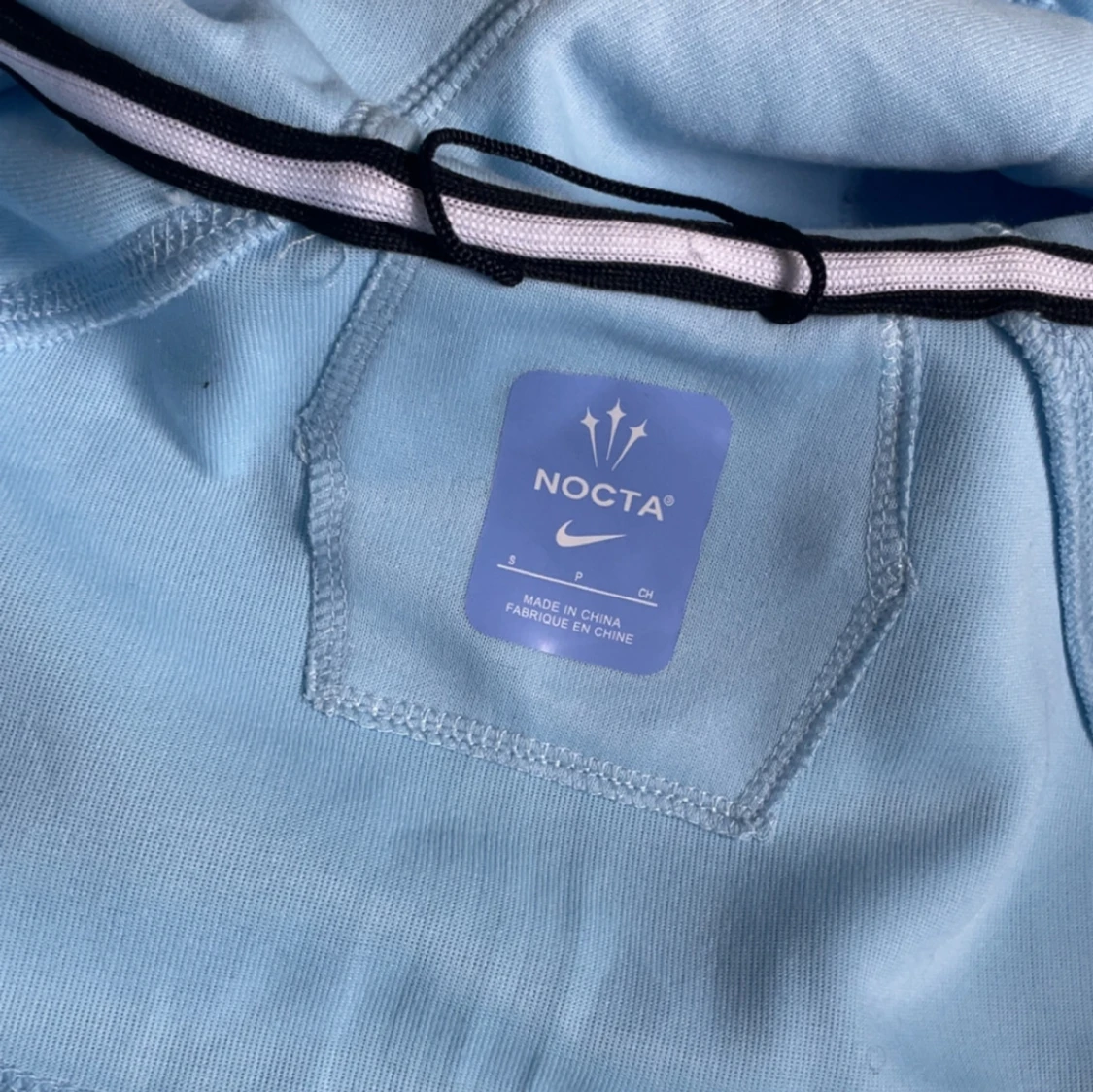 Ljusblå Nike NOCTA hoodie med dragkedja - 4