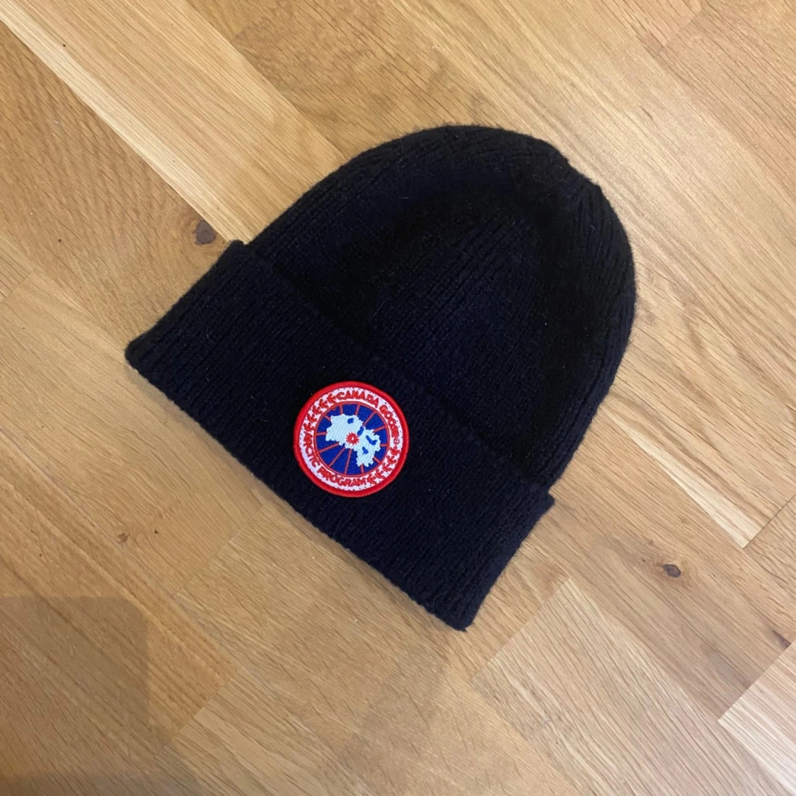 Canada goose beanie - 1