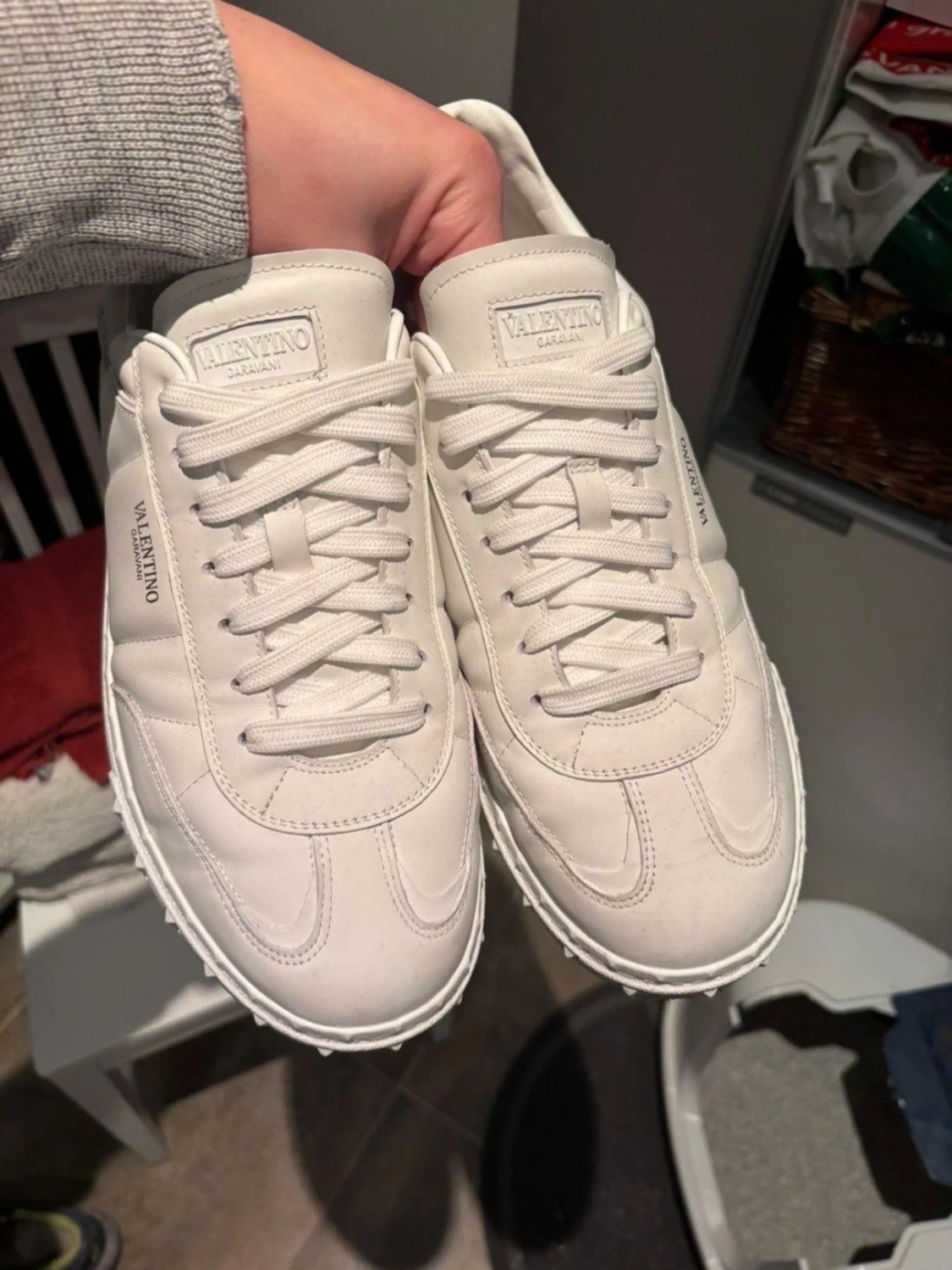 Valentino Garavani upvillage - 2